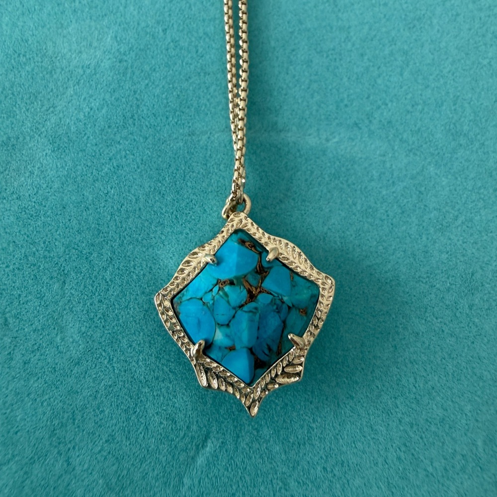 Kendra Scott Turquoise Blue Stone Pendant Necklace